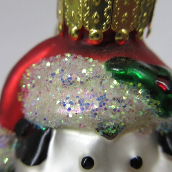 Unique Treasures Glass Penguin 3" Christmas Ornament in original box - Picture 7 of 15